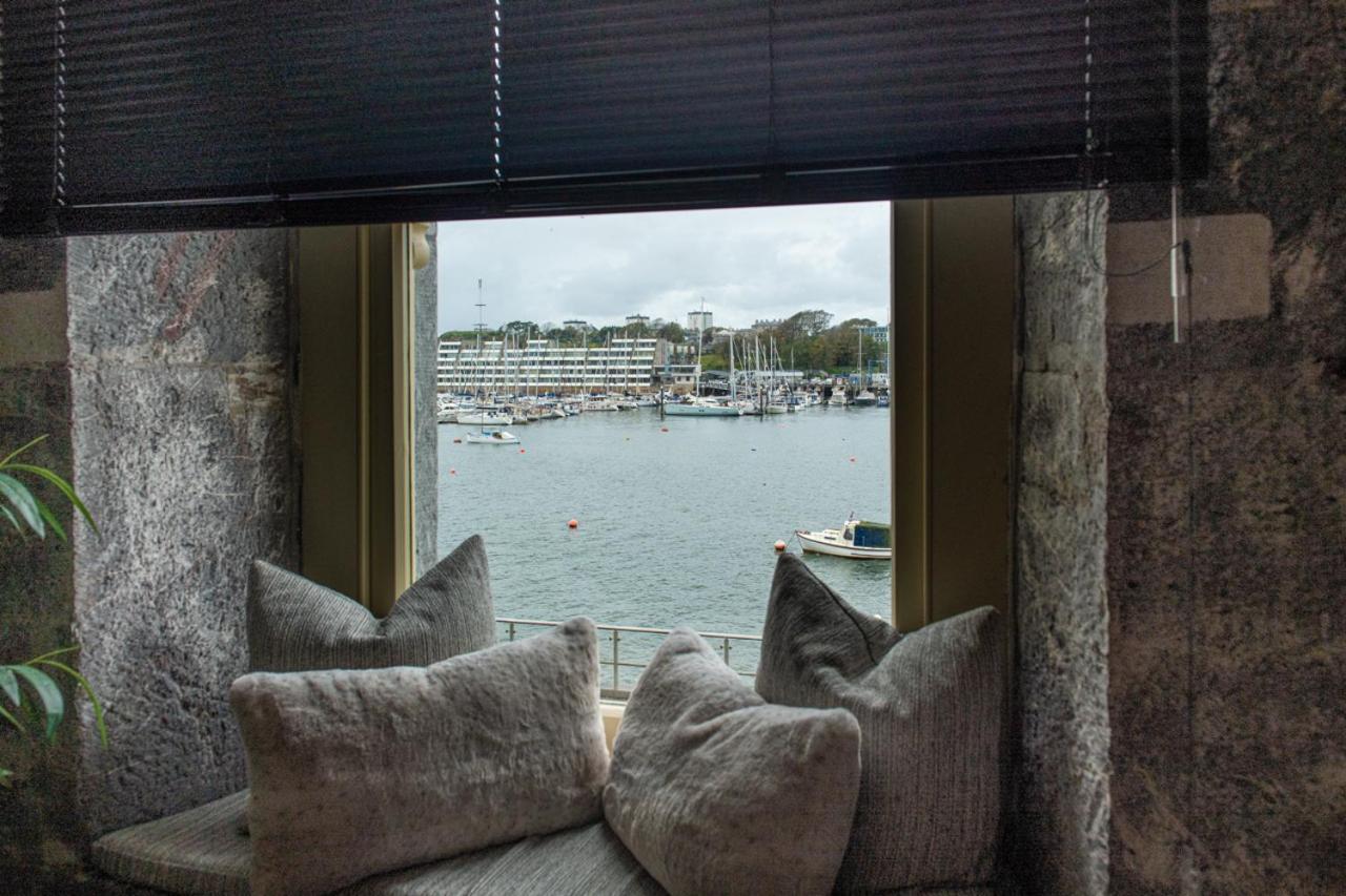 Rwy Suite007 Luxury Signature Apartment With Sea View & Optional Parking プリマス エクステリア 写真
