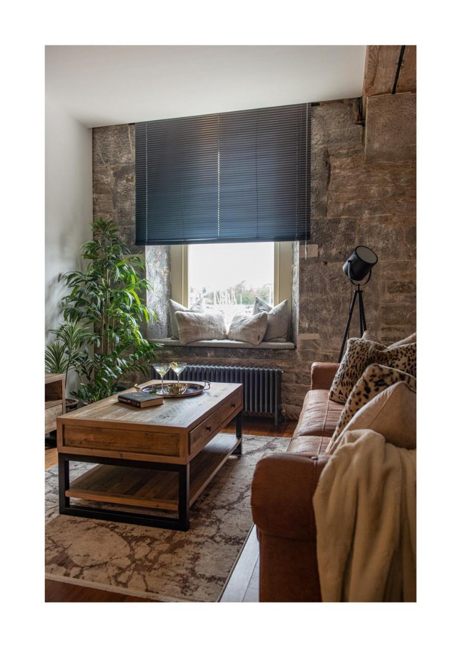Rwy Suite007 Luxury Signature Apartment With Sea View & Optional Parking プリマス エクステリア 写真